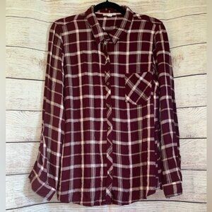 🤎3/$10 Westport Button Down Top Size XL